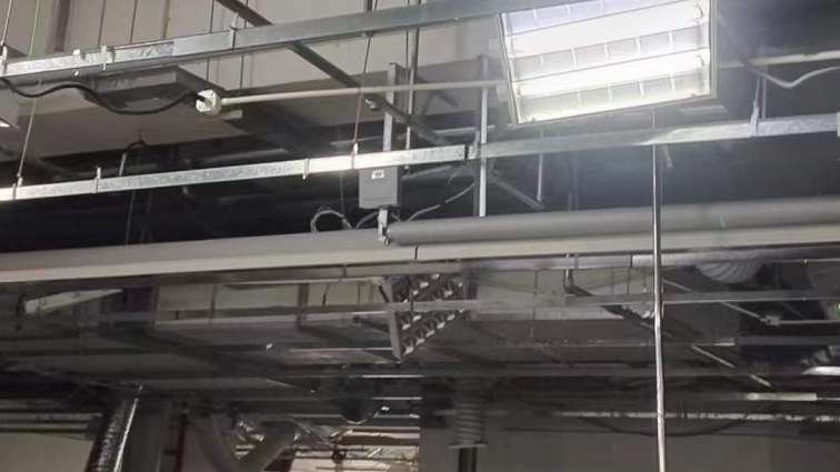 电动挡烟垂壁的生产流程